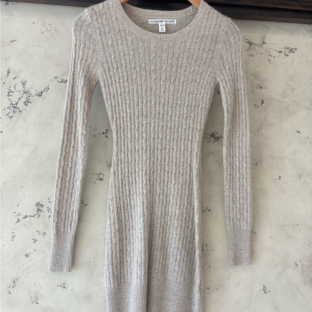 Elegant Cable Knit Sweater Dress